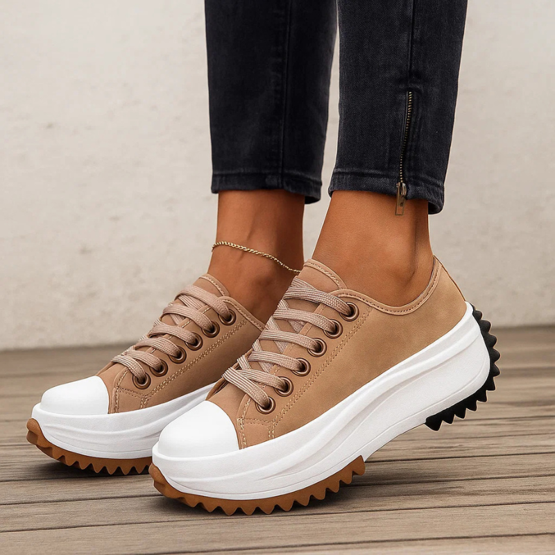 Beverly Retro Sneakers