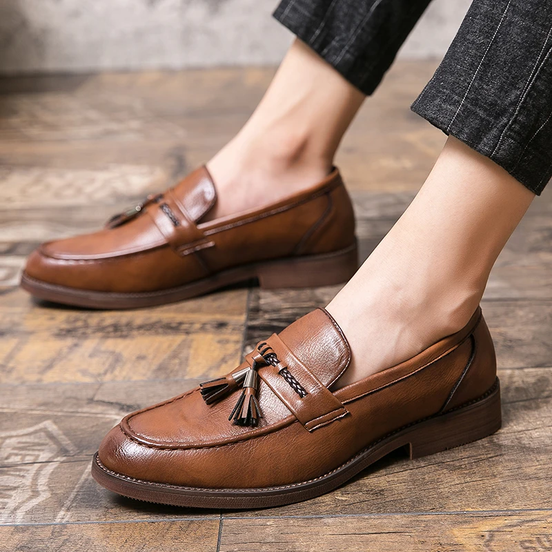 Lusso Italiana Leather Tassel Loafers
