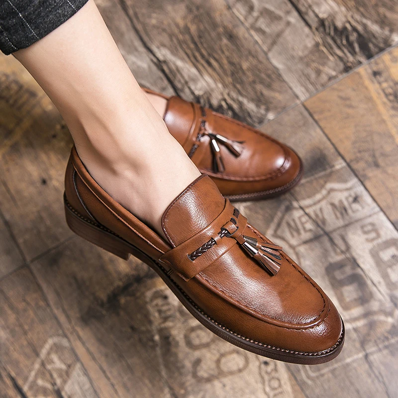Lusso Italiana Leather Tassel Loafers