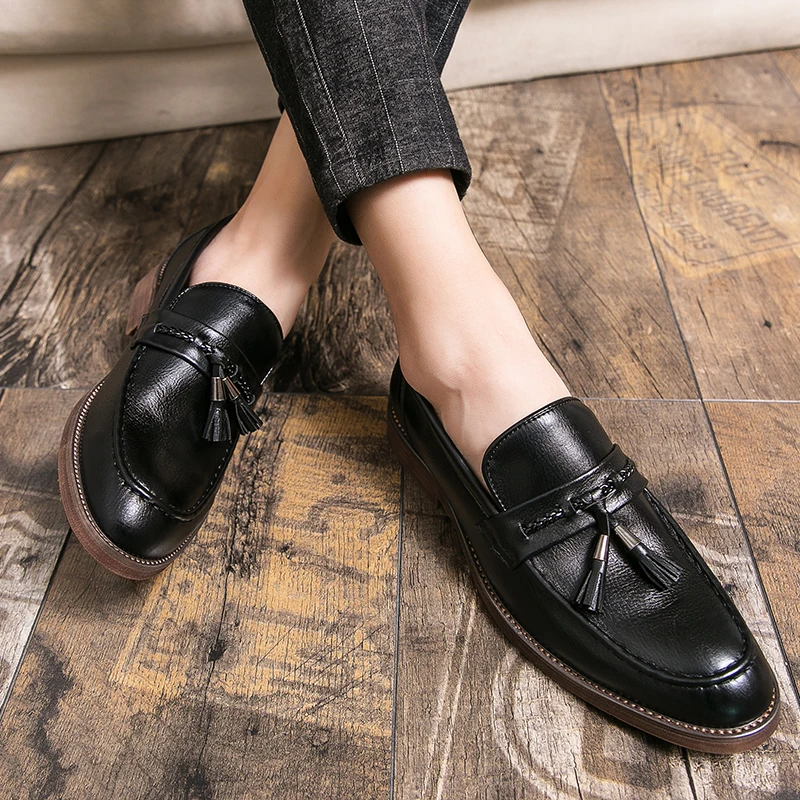 Lusso Italiana Leather Tassel Loafers