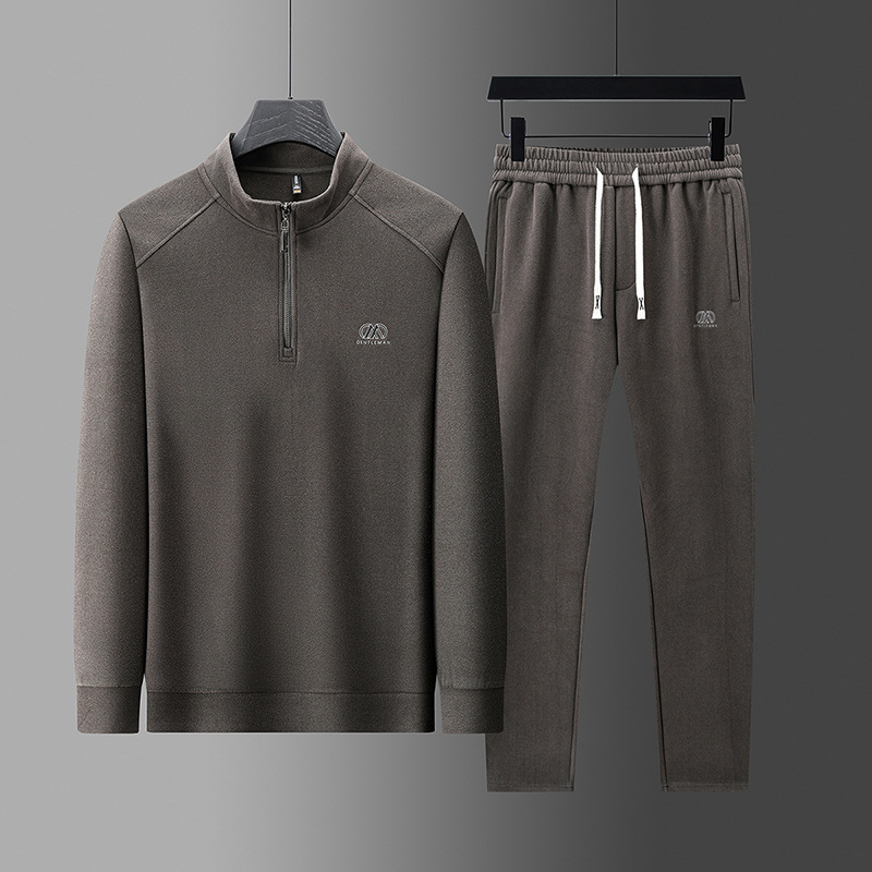 Nova Quarter-Zip Tracksuit Set